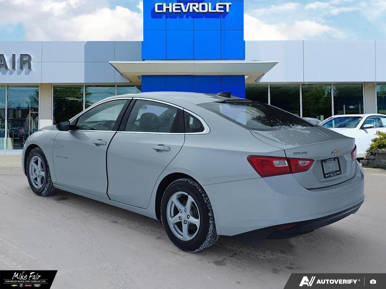 2017 Chevrolet Malibu LS ONE OWNER, Chevrolet MyLink with 7" inch Colour Touch Screen Photo3