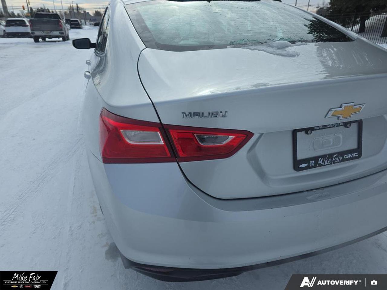 2017 Chevrolet Malibu LS ONE OWNER, Chevrolet MyLink with 7" inch Colour Touch Screen Photo