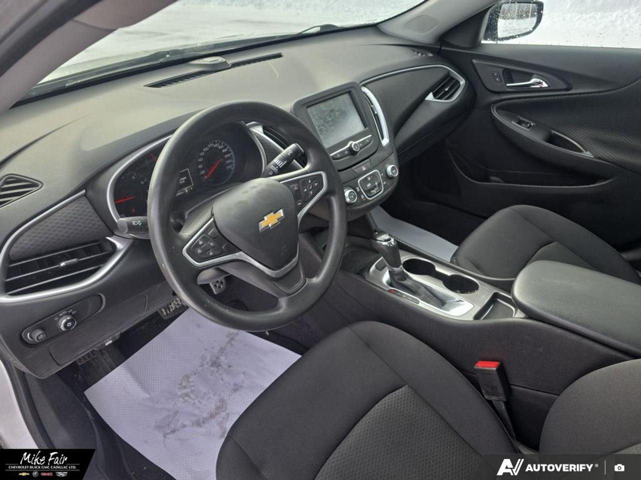 2017 Chevrolet Malibu LS ONE OWNER, Chevrolet MyLink with 7" inch Colour Touch Screen Photo