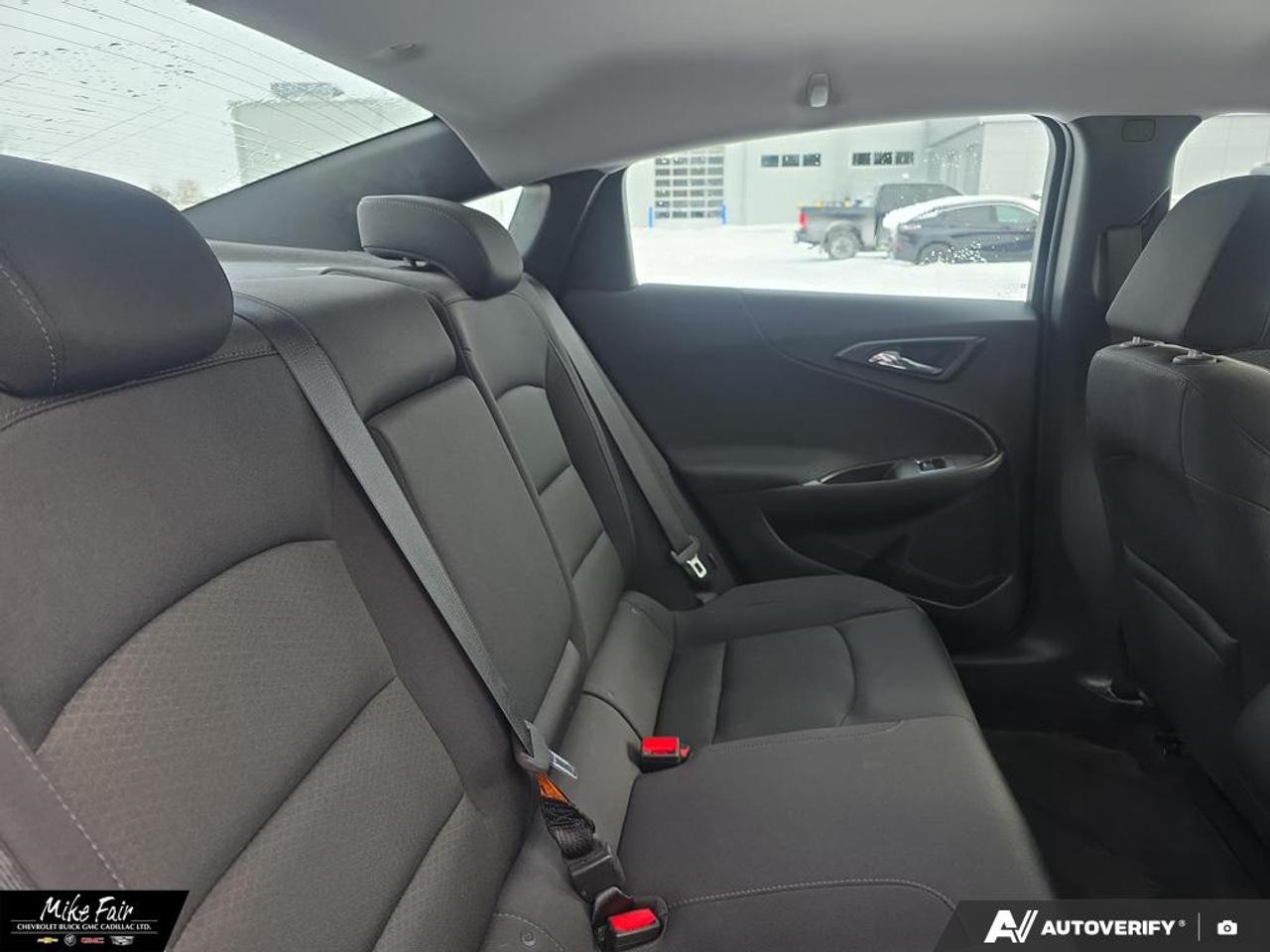 2017 Chevrolet Malibu LS ONE OWNER, Chevrolet MyLink with 7" inch Colour Touch Screen Photo