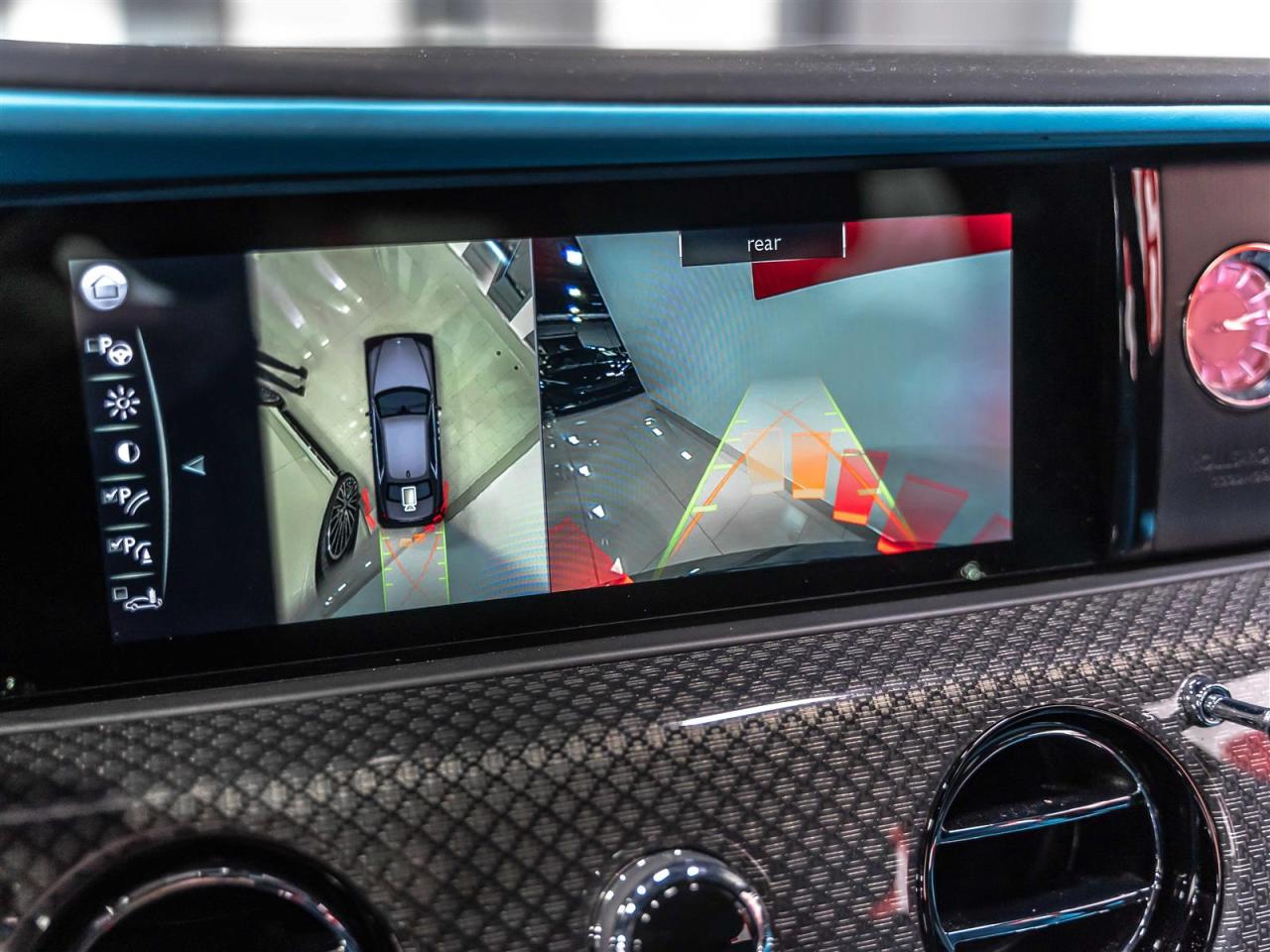 2023 Rolls Royce Ghost BLACK BADGE|V12|BESPOKE|CARBON WHEELS|DRIVER ASSIST Photo