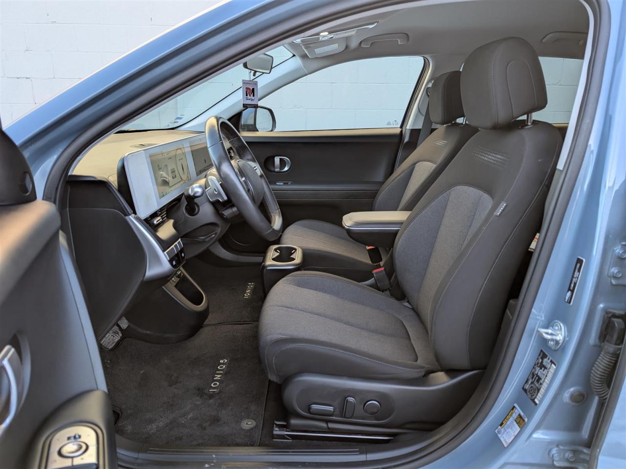 2023 Hyundai IONIQ 5 NAVI - REV CAM - TECH FEATS Photo