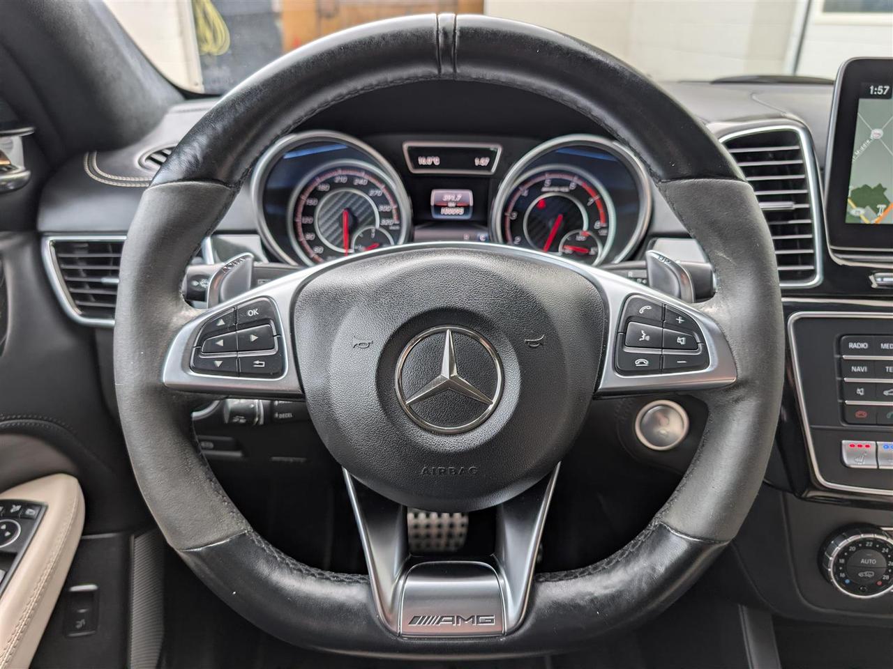 2019 Mercedes-Benz GLE63 AMG S 4MATIC - PANO ROOF - NAVI - 360 CAM  - DISTRONIC Photo