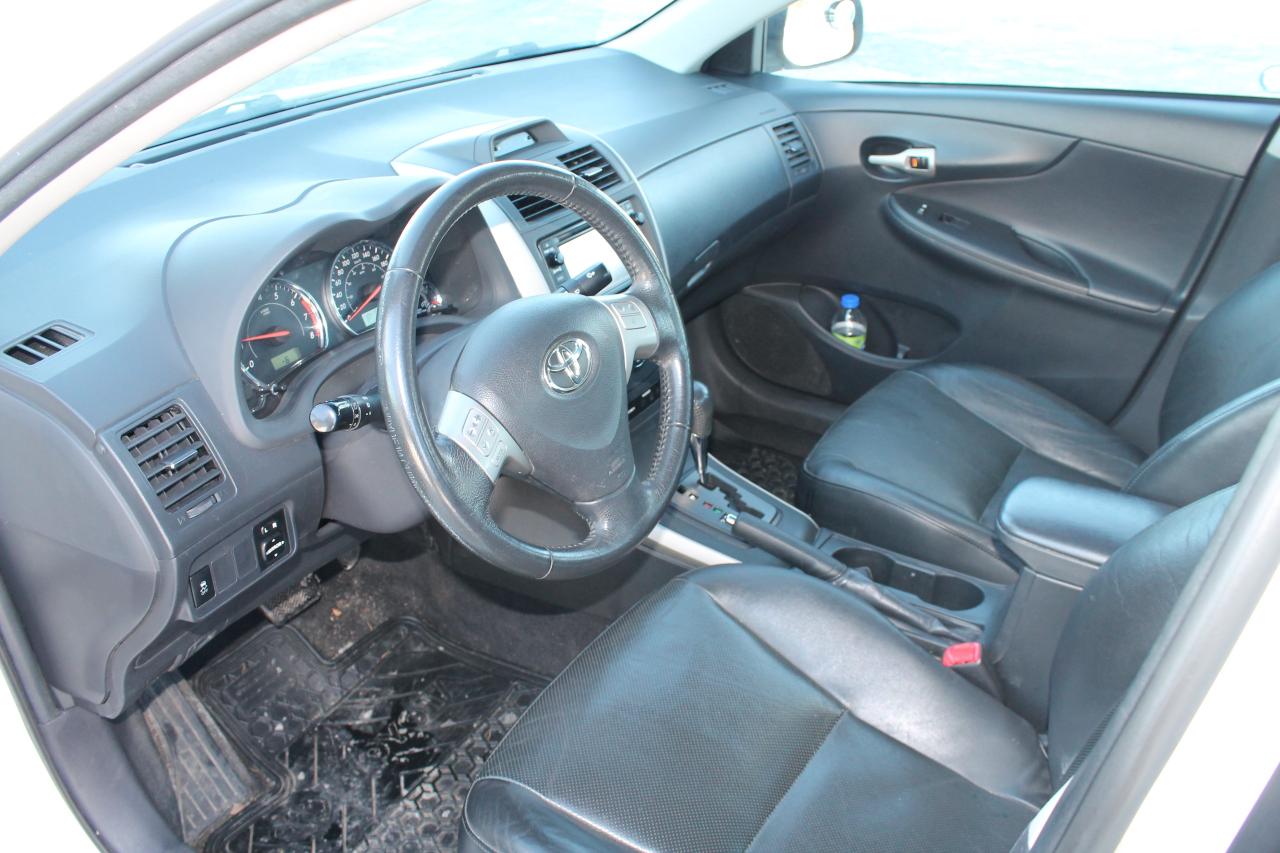 2013 Toyota Corolla S Photo