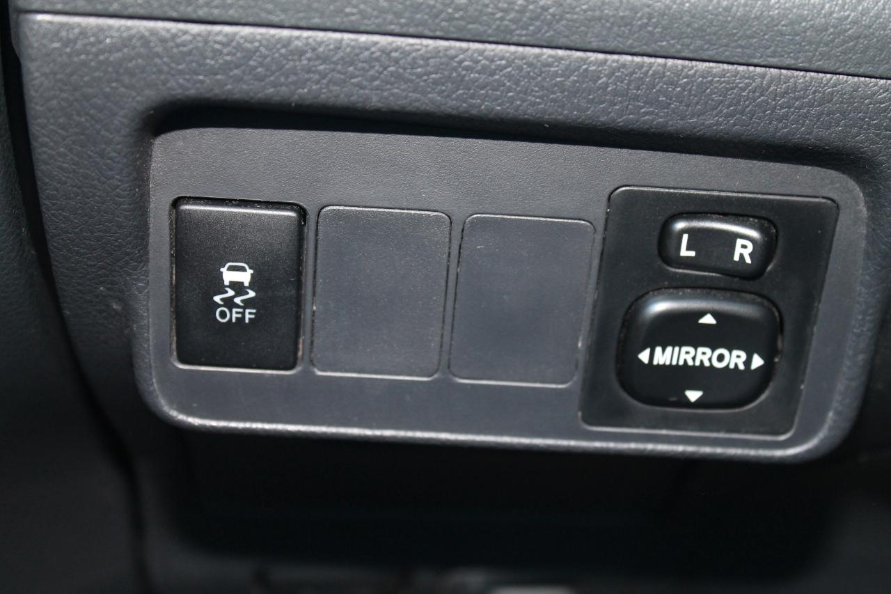 2013 Toyota Corolla S Photo