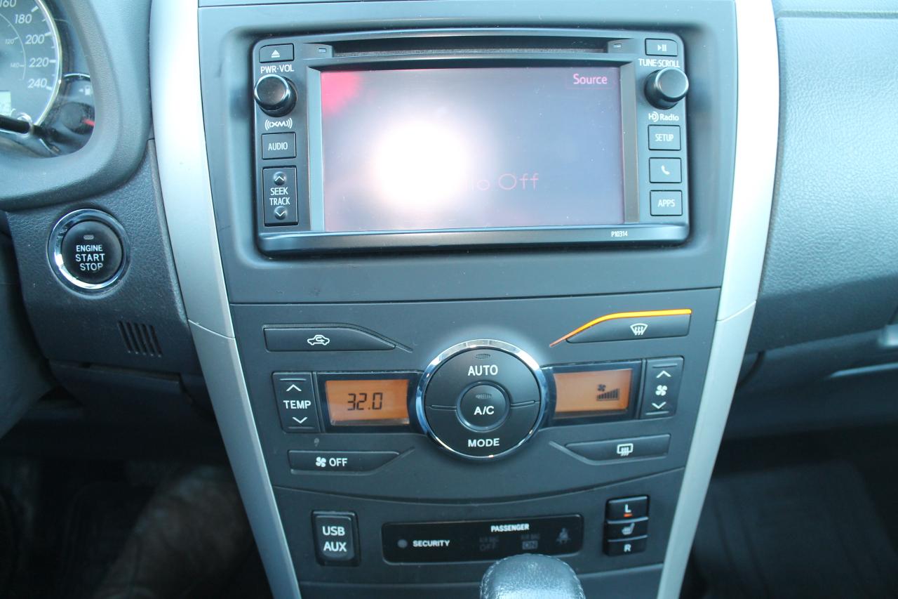 2013 Toyota Corolla S Photo