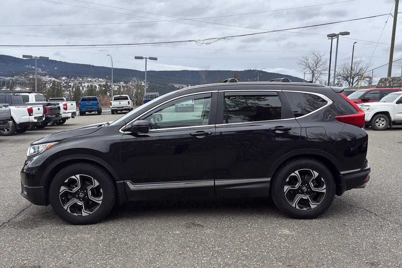 2017 Honda CR-V Touring Photo