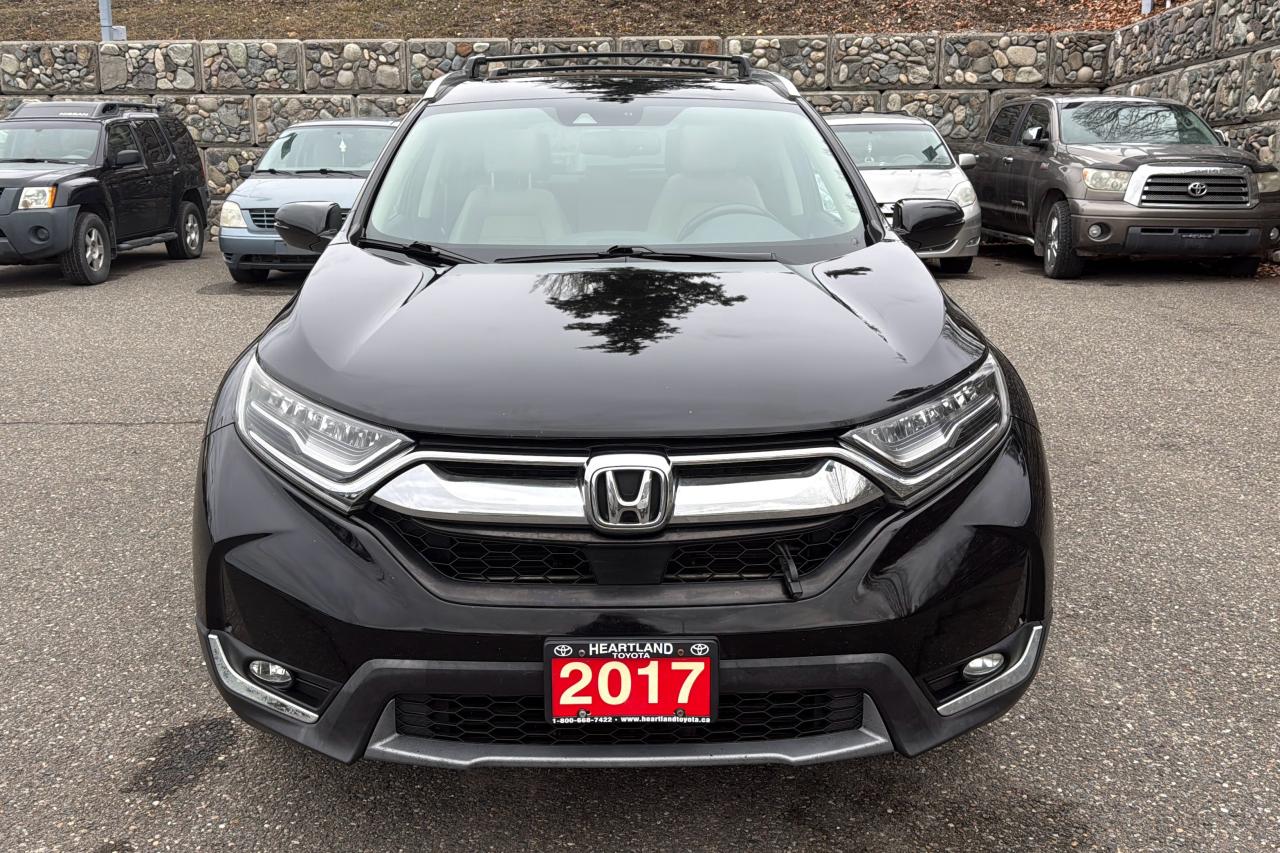 2017 Honda CR-V Touring Photo1