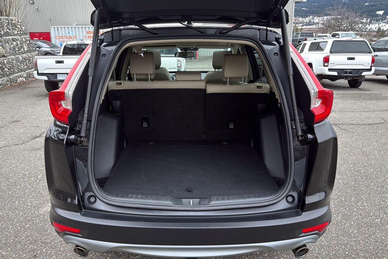 2017 Honda CR-V Touring Photo