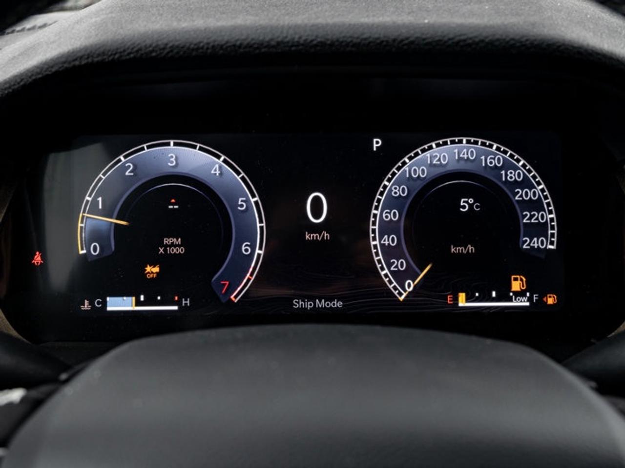 2026 Jeep Grand Cherokee Laredo Photo3