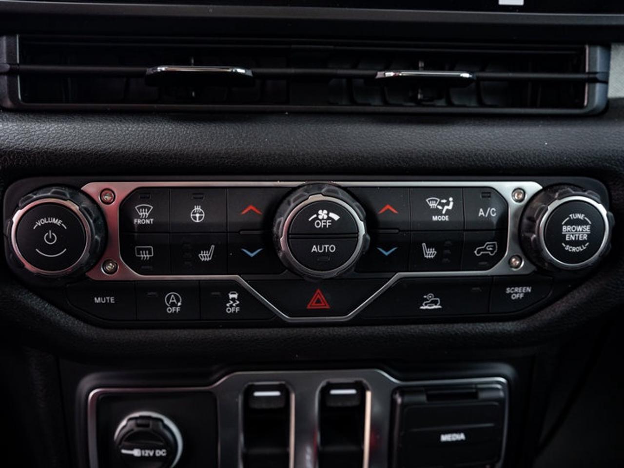 2026 Jeep Wrangler Willys Photo