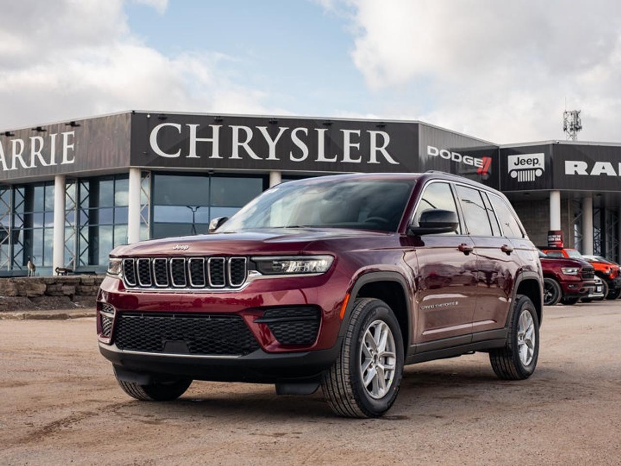 2026 Jeep Grand Cherokee Laredo X Photo