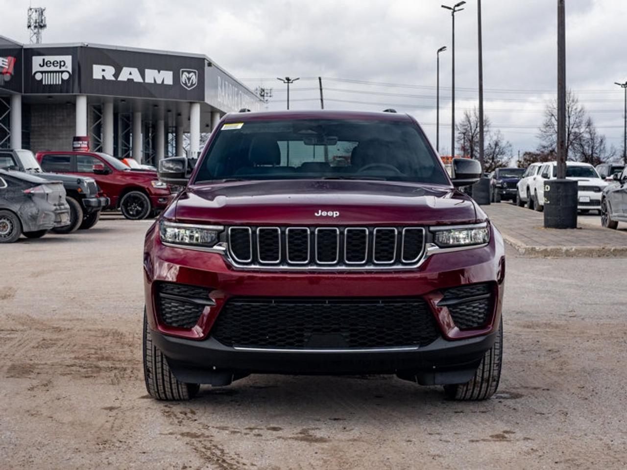2026 Jeep Grand Cherokee Laredo X Photo