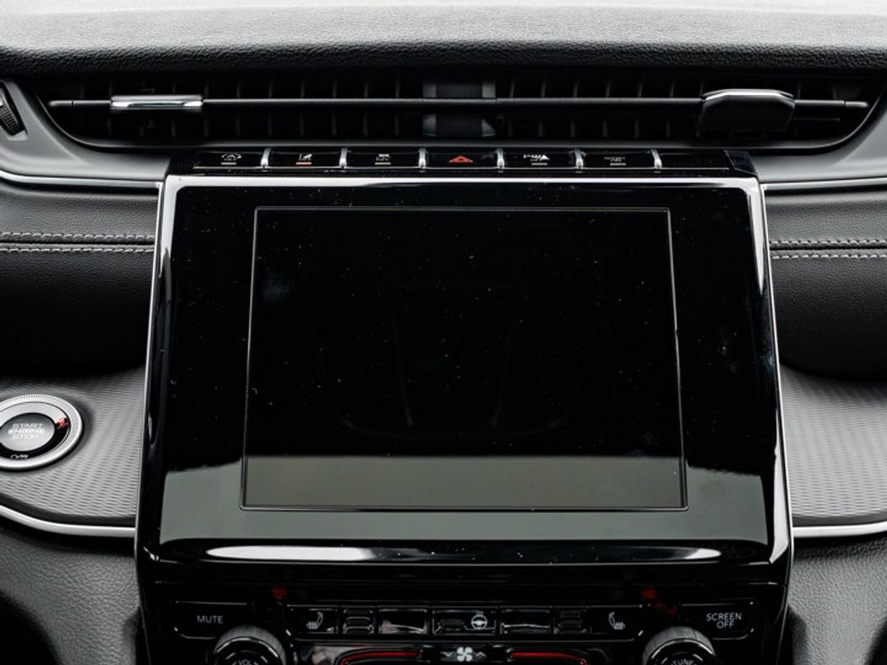 2026 Jeep Grand Cherokee Laredo X Photo