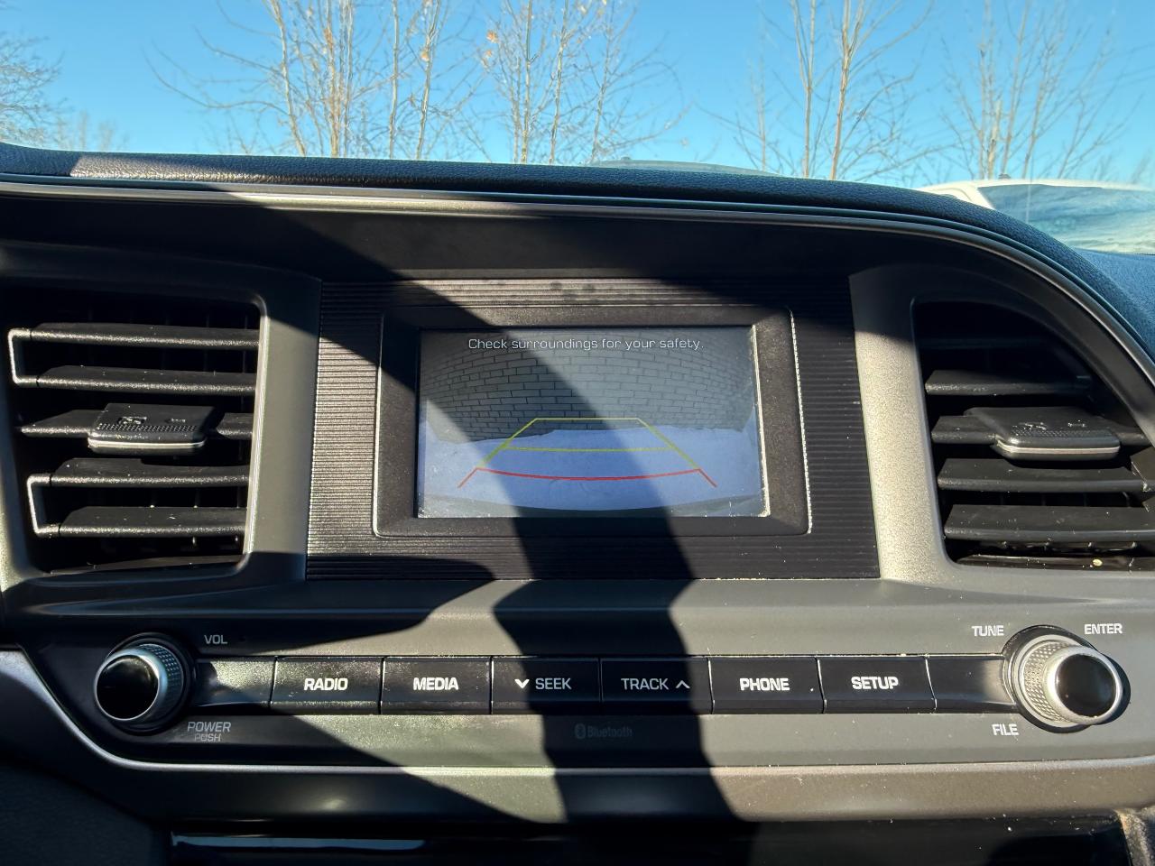 2019 Hyundai Elantra Essential Auto *CLEAN CARFAX*SAFETY INCL*FINANCING Photo