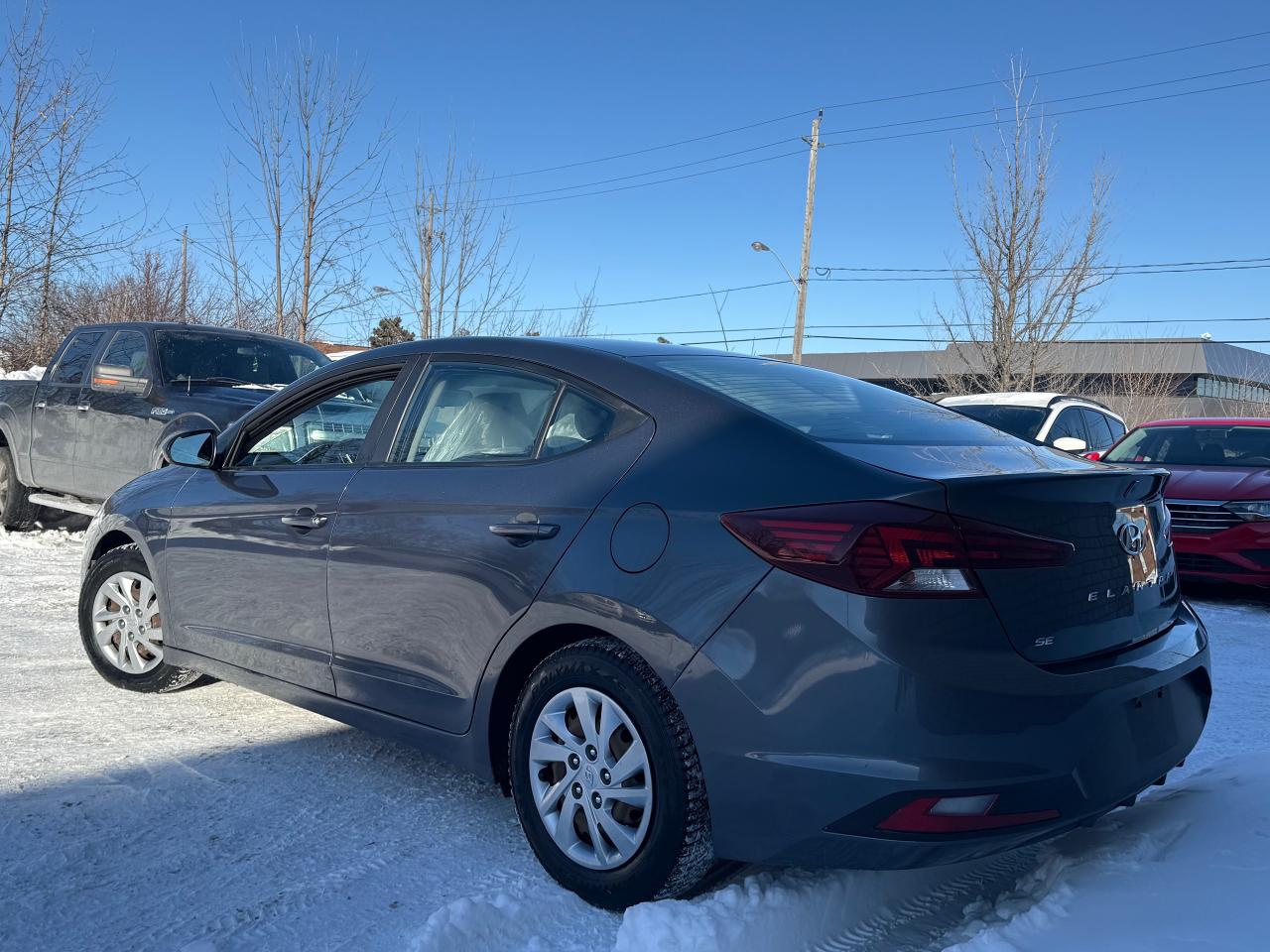 2019 Hyundai Elantra Essential Auto *CLEAN CARFAX*SAFETY INCL*FINANCING Photo2