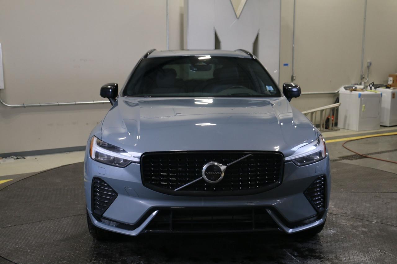 2022 Volvo XC60 AWD R-Design - NAVI|PANO|CAMERA|BLINDSPOT|2xRIMS Photo