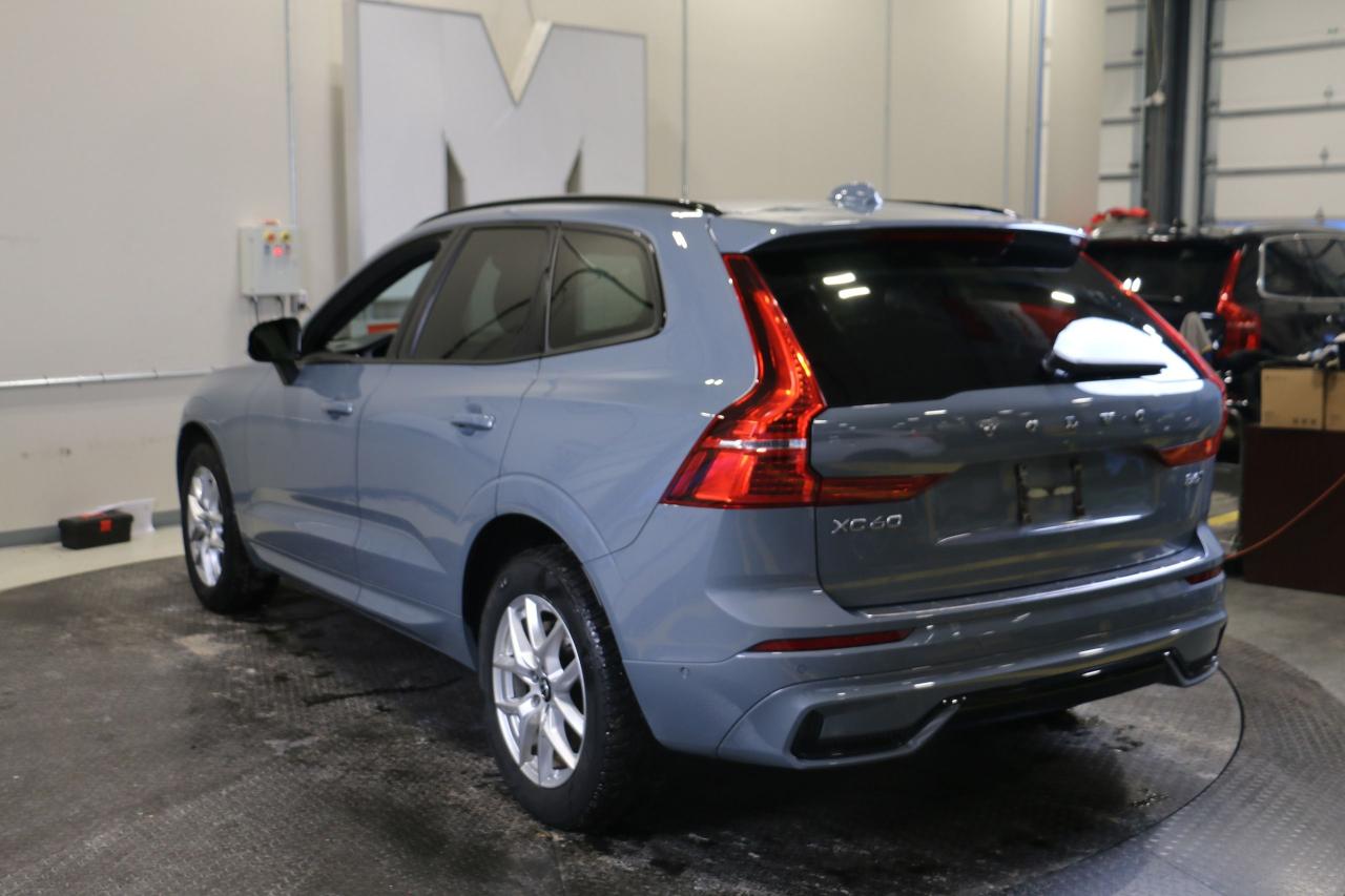 2022 Volvo XC60 AWD R-Design - NAVI|PANO|CAMERA|BLINDSPOT|2xRIMS Photo