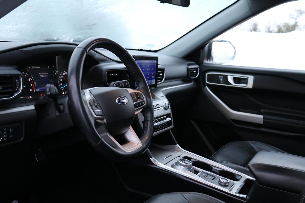 2022 Ford Explorer XLT AWD - 6PASS|NAVICAMERA|BLINDSPOT|LANEKEEP Photo