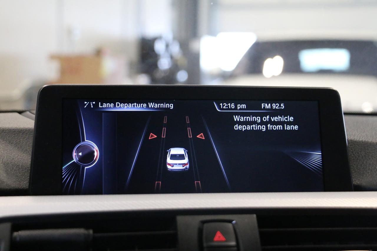 2014 BMW 4 Series 435i xDrive - M.PERFORMANCE|SUNROOF|NAVI|CAMERA Photo