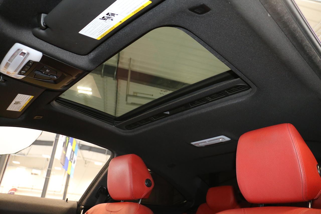 2014 BMW 4 Series 435i xDrive - M.PERFORMANCE|SUNROOF|NAVI|CAMERA Photo