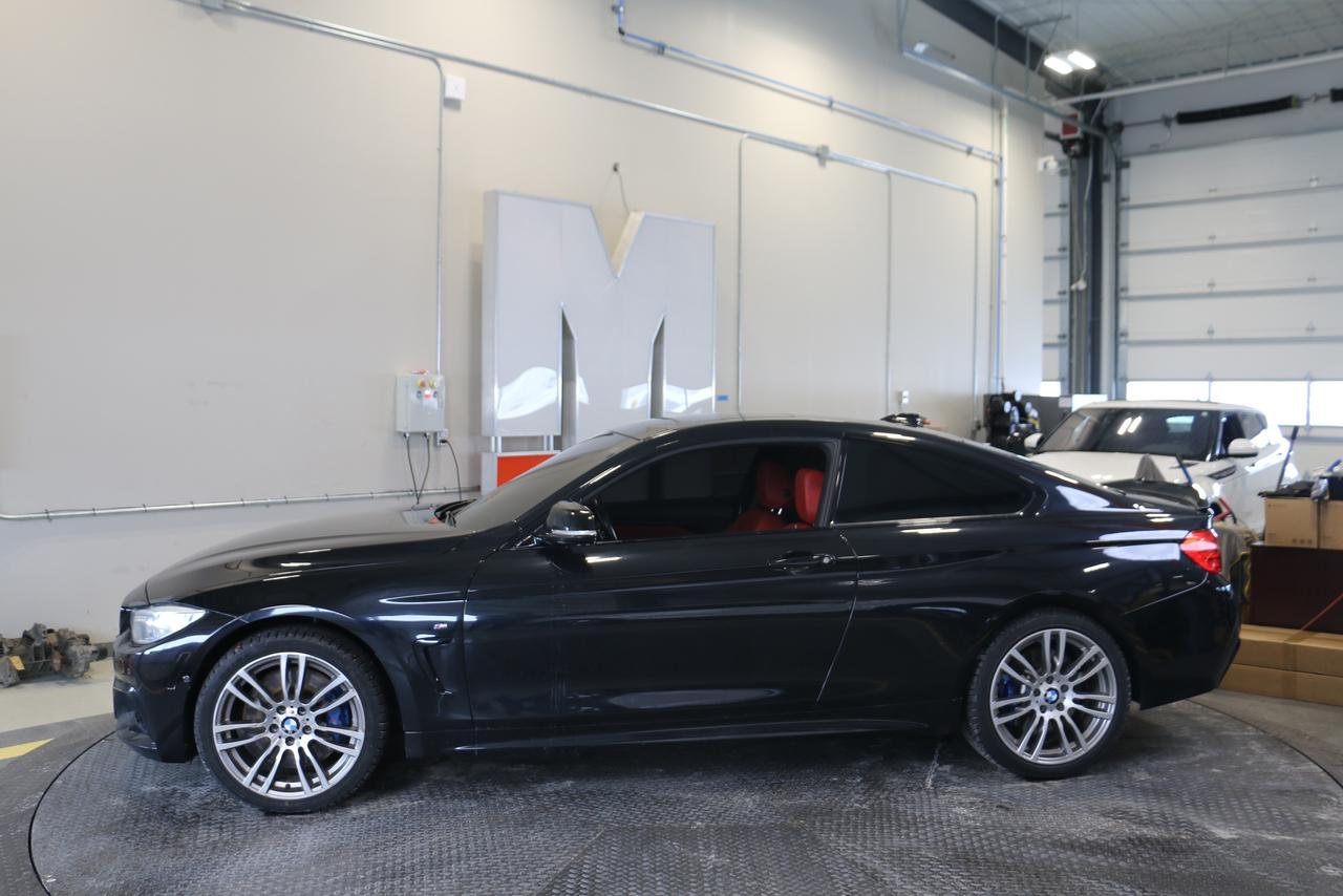 2014 BMW 4 Series 435i xDrive - M.PERFORMANCE|SUNROOF|NAVI|CAMERA Photo2