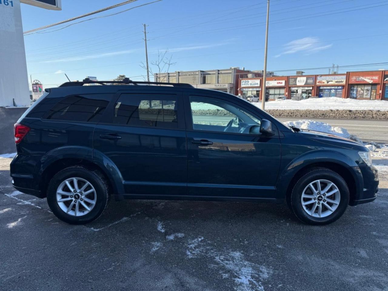 2015 Dodge Journey SXT/ 7 SEATS/ PUSH START/ 3 KEYS/ SERVICE RECS - Photo #4