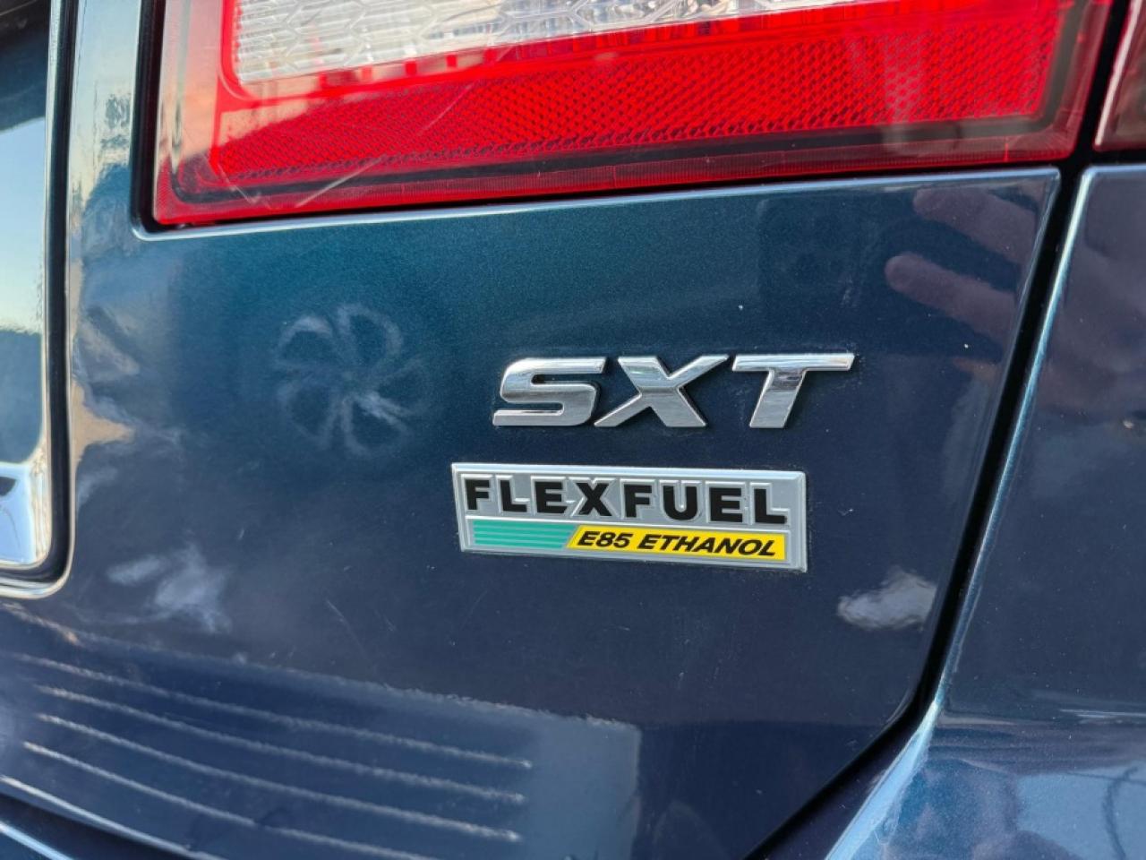 2015 Dodge Journey SXT/ 7 SEATS/ PUSH START/ 3 KEYS/ SERVICE RECS - Photo #7