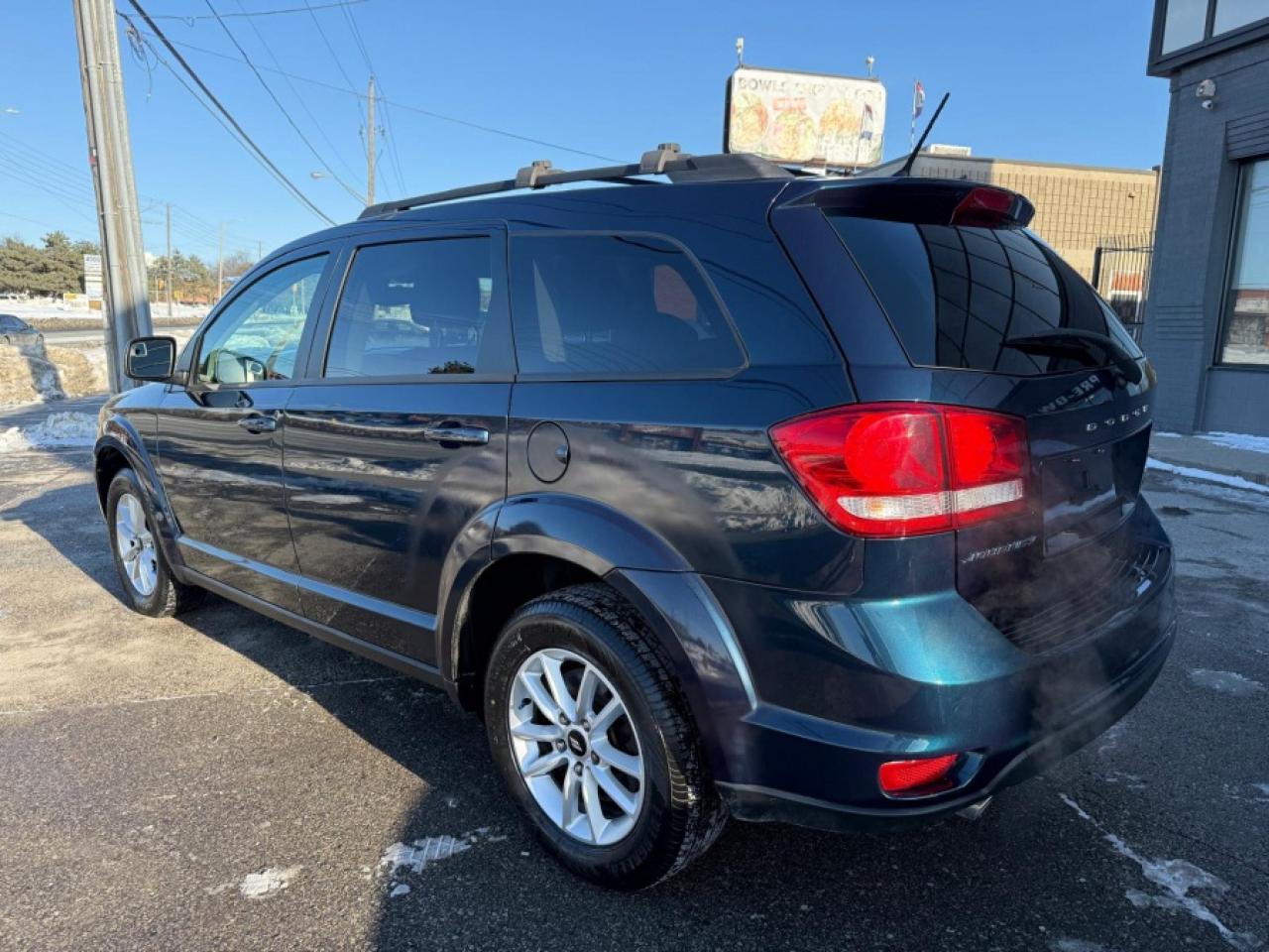 2015 Dodge Journey SXT/ 7 SEATS/ PUSH START/ 3 KEYS/ SERVICE RECS - Photo #8