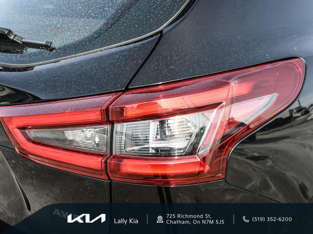 2023 Nissan Qashqai New Arrival | Low KMS | Clean CarFax | AWD | Heated Seats Photo