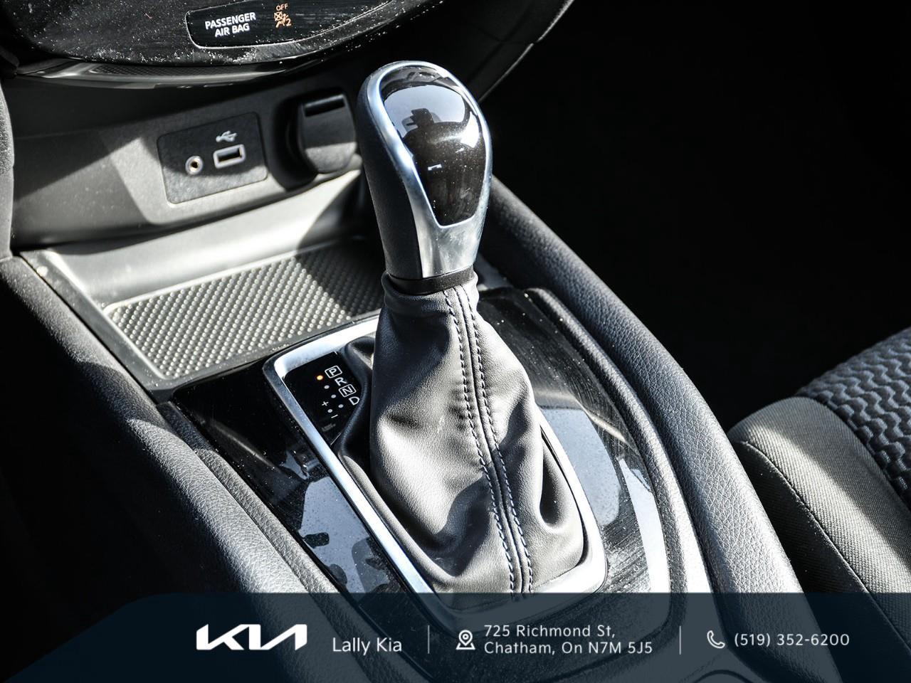 2023 Nissan Qashqai New Arrival | Low KMS | Clean CarFax | AWD | Heated Seats Photo