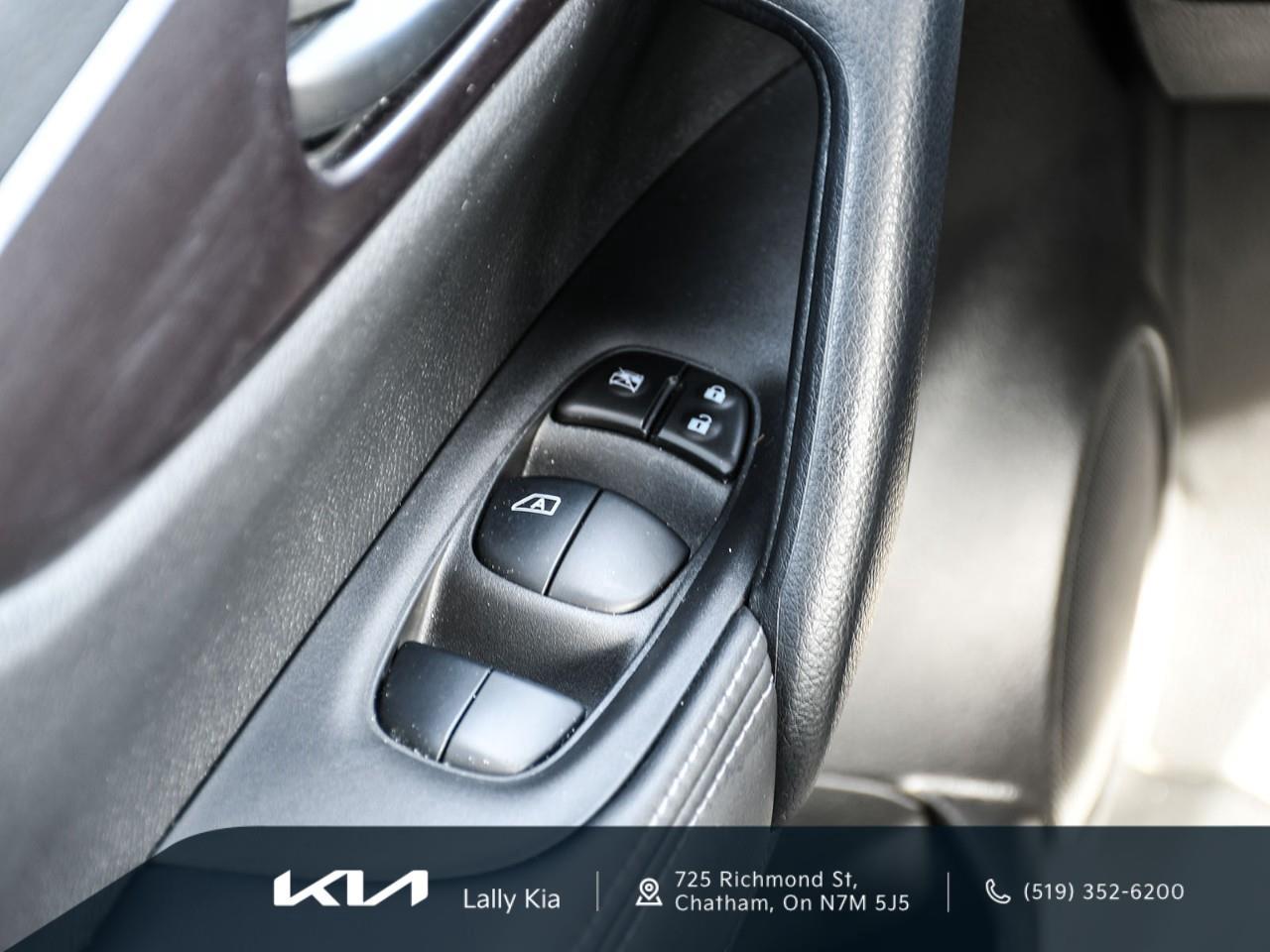 2023 Nissan Qashqai New Arrival | Low KMS | Clean CarFax | AWD | Heated Seats Photo