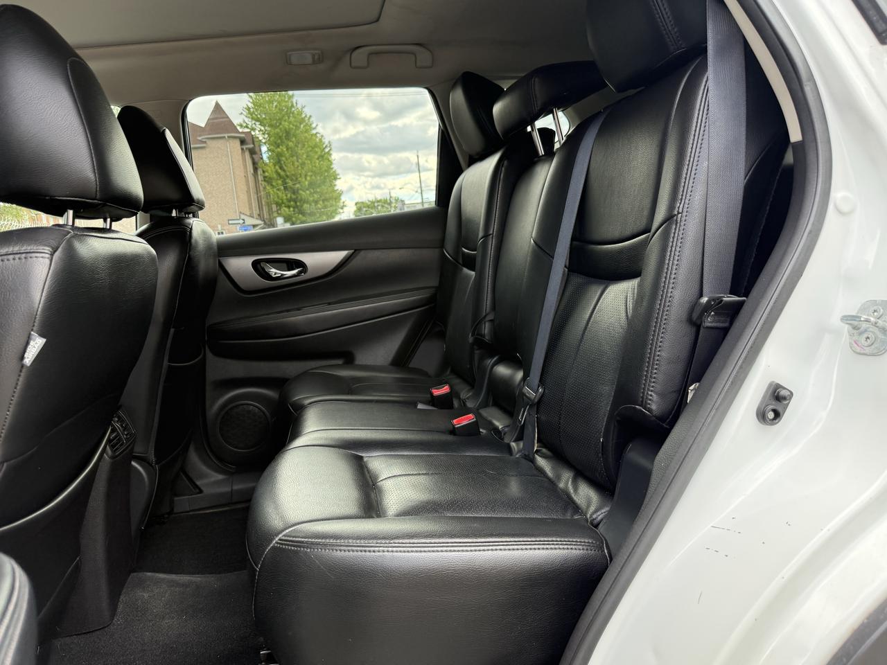 2016 Nissan Rogue AWD 4dr S Photo