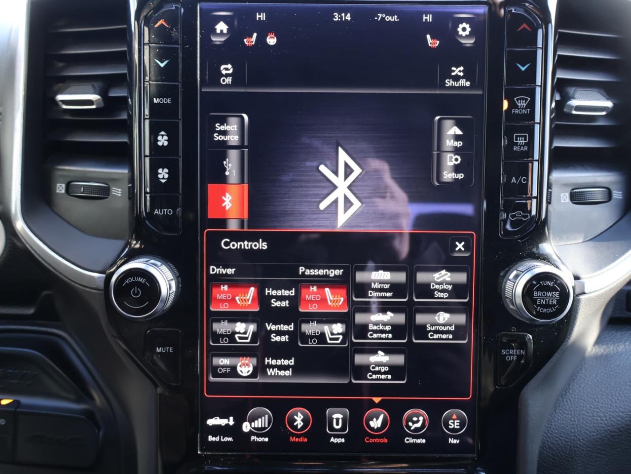 2021 RAM 2500 LARAMIE 4WD DIESEL CERTIFIED *DODGE MAINTAIN* CAMERA NAV BLUETOOTH LEATHER HEATED SEATS SUNROOF CRUISE ALLOYS Photo