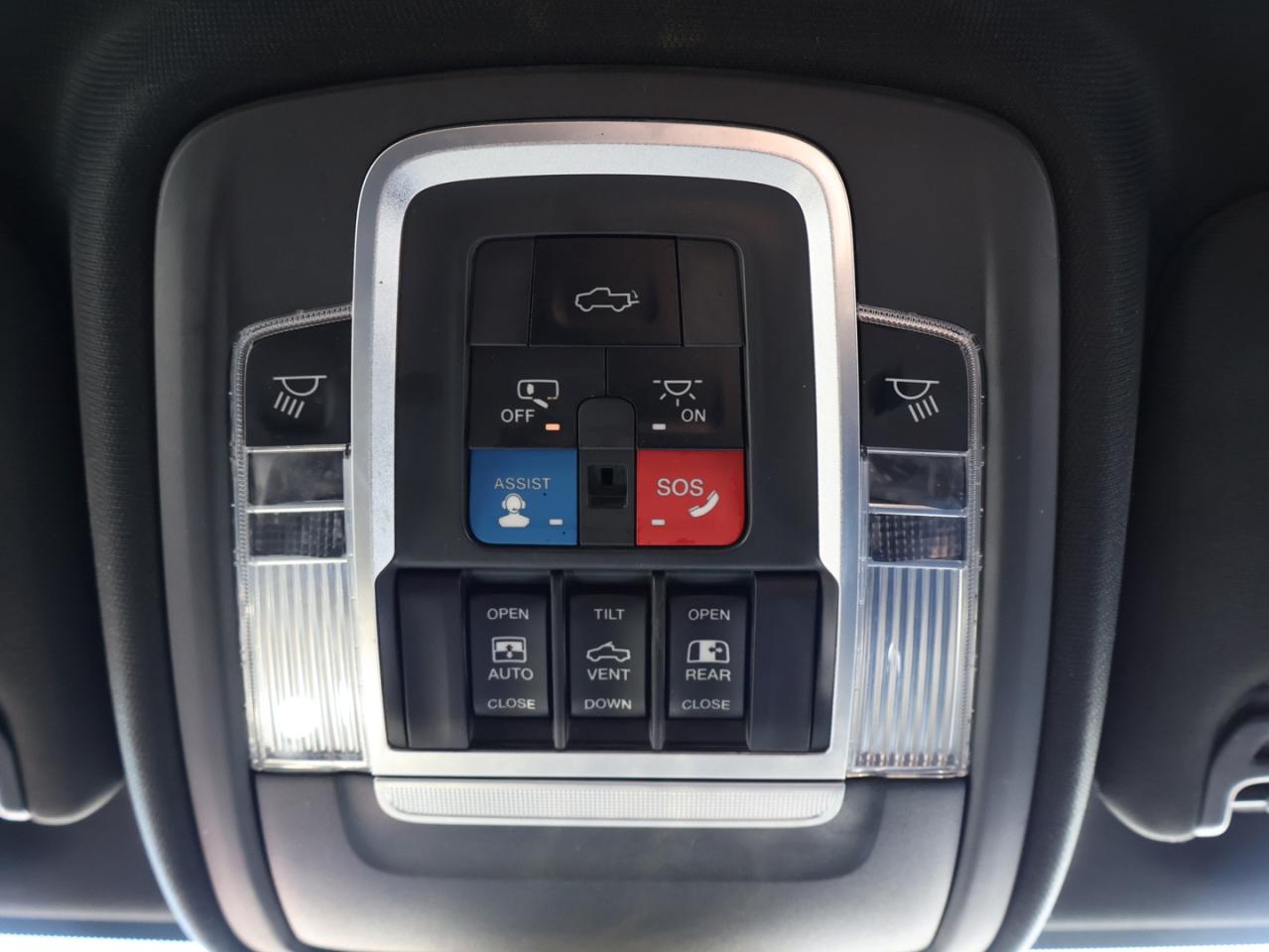 2021 RAM 2500 LARAMIE 4WD DIESEL CERTIFIED *DODGE MAINTAIN* CAMERA NAV BLUETOOTH LEATHER HEATED SEATS SUNROOF CRUISE ALLOYS Photo