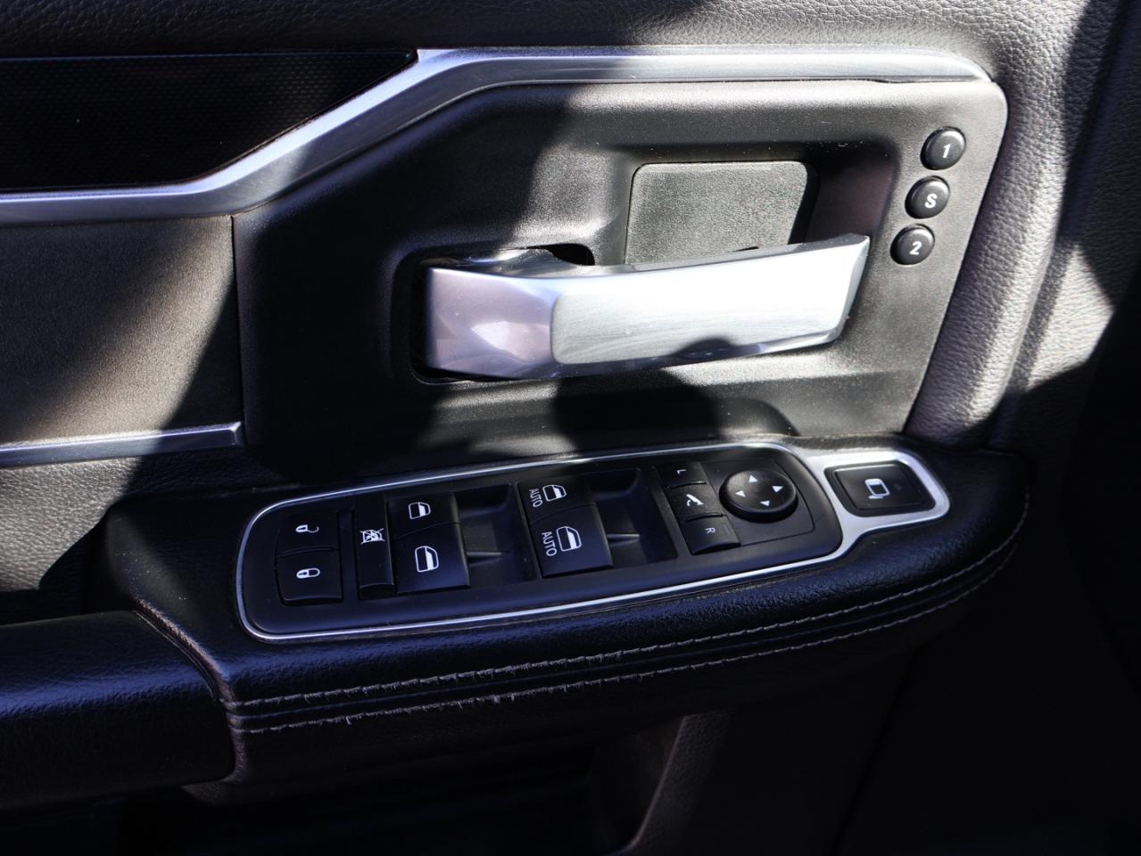 2021 RAM 2500 LARAMIE 4WD DIESEL CERTIFIED *DODGE MAINTAIN* CAMERA NAV BLUETOOTH LEATHER HEATED SEATS SUNROOF CRUISE ALLOYS Photo