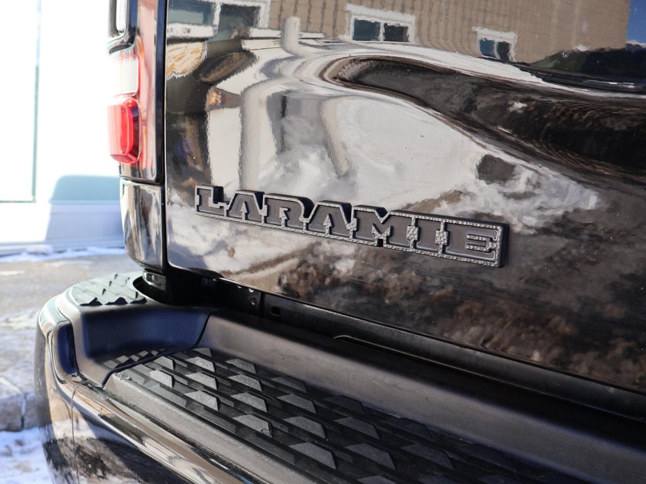 2021 RAM 2500 LARAMIE 4WD DIESEL CERTIFIED *DODGE MAINTAIN* CAMERA NAV BLUETOOTH LEATHER HEATED SEATS SUNROOF CRUISE ALLOYS Photo