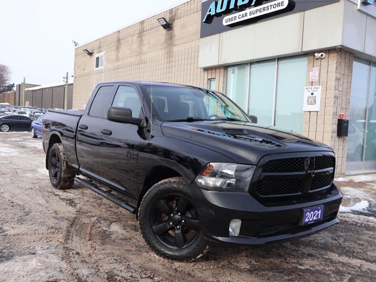 2021 RAM 1500 Classic EXPRESS 4WD CERTIFIED *ACCIDENT FREE* CAMERA BLUETOOTH CRUISE ALLOYS Photo
