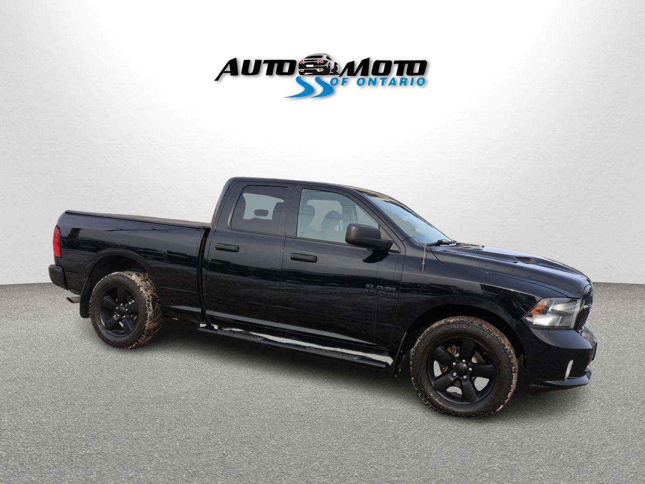 2021 RAM 1500 Classic EXPRESS 4WD CERTIFIED *ACCIDENT FREE* CAMERA BLUETOOTH CRUISE ALLOYS Photo
