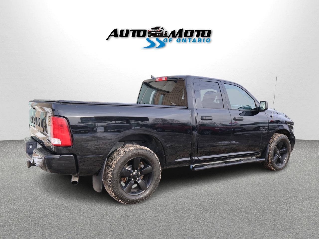 2021 RAM 1500 Classic EXPRESS 4WD CERTIFIED *ACCIDENT FREE* CAMERA BLUETOOTH CRUISE ALLOYS Photo