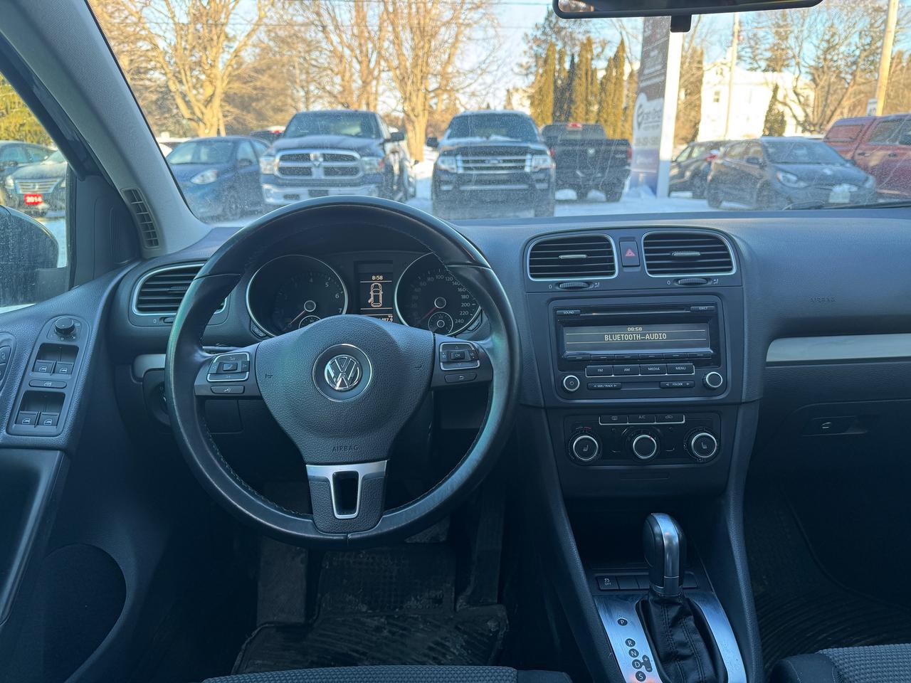 2013 Volkswagen Golf TRENDLINE - Photo #9