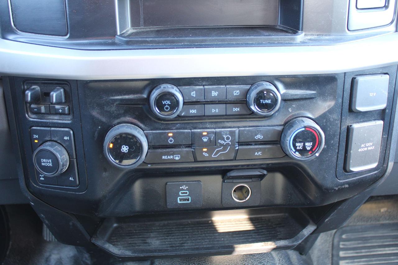 2024 Ford SUPER DUTY F-250 SRW XLT 4WD Crew Cab 8' Box Photo