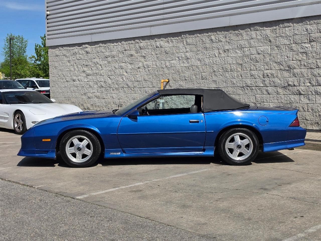 1991 Chevrolet Camaro Z28 CONVERTIBLE Photo