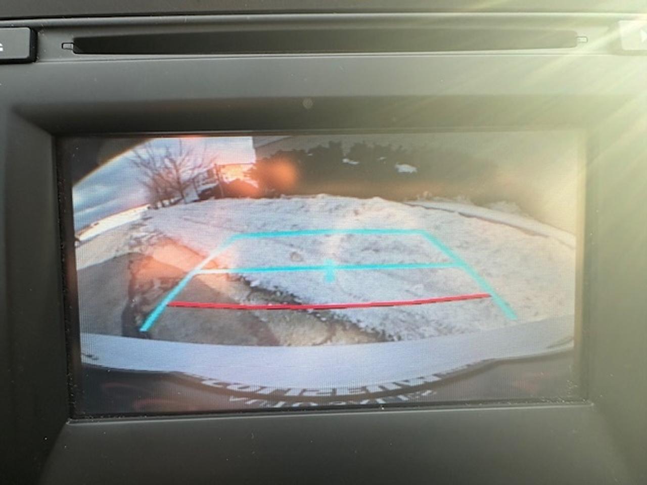 2016 Toyota Camry HYBRID LE **HYBRID-ONLY 88,000KM-1 OWNER-WE FINANCE** Photo