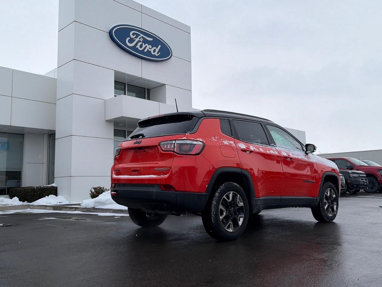 2018 Jeep Compass Trailhawk 4x4 Photo2