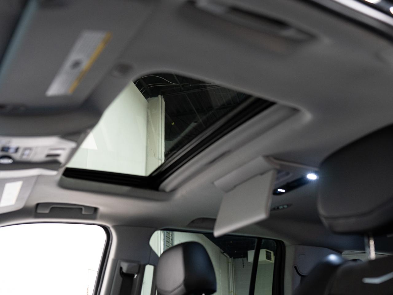 2019 Cadillac Escalade ESV PREMIUM LUXURY | 7 PASS | DVD | 22 IN Photo