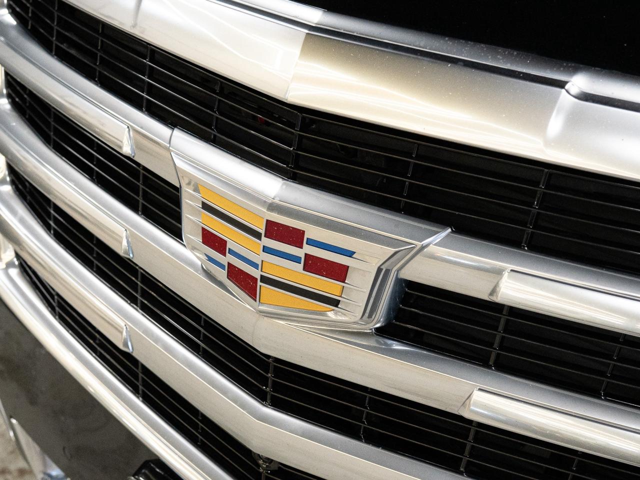 2019 Cadillac Escalade ESV PREMIUM LUXURY | 7 PASS | DVD | 22 IN Photo