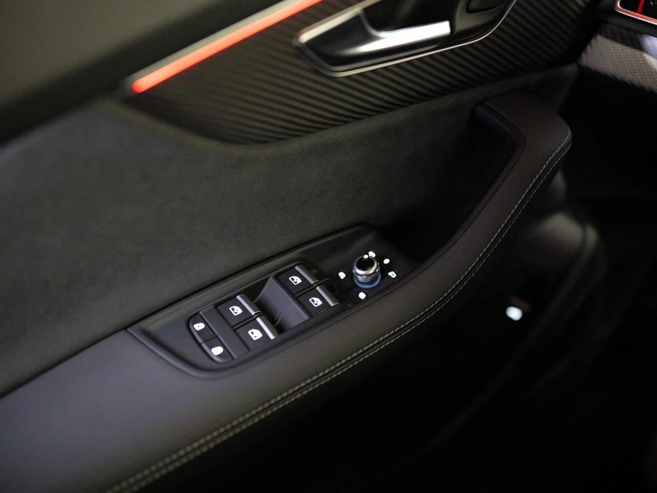 2025 Audi SQ7 BLACK OPTICS | 7 PASS | HUD | PANO | 22 IN Photo