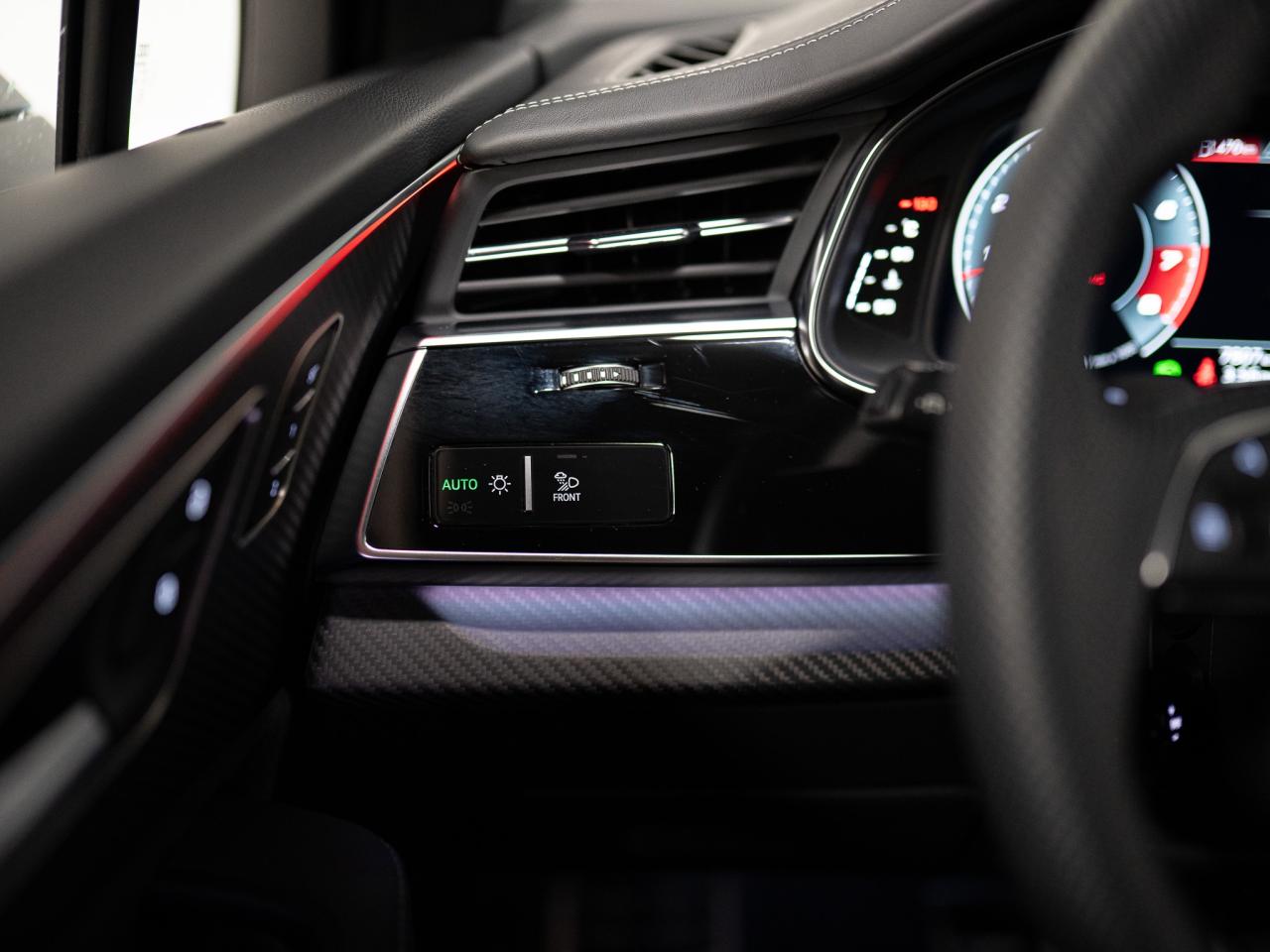 2025 Audi SQ7 BLACK OPTICS | 7 PASS | HUD | PANO | 22 IN Photo