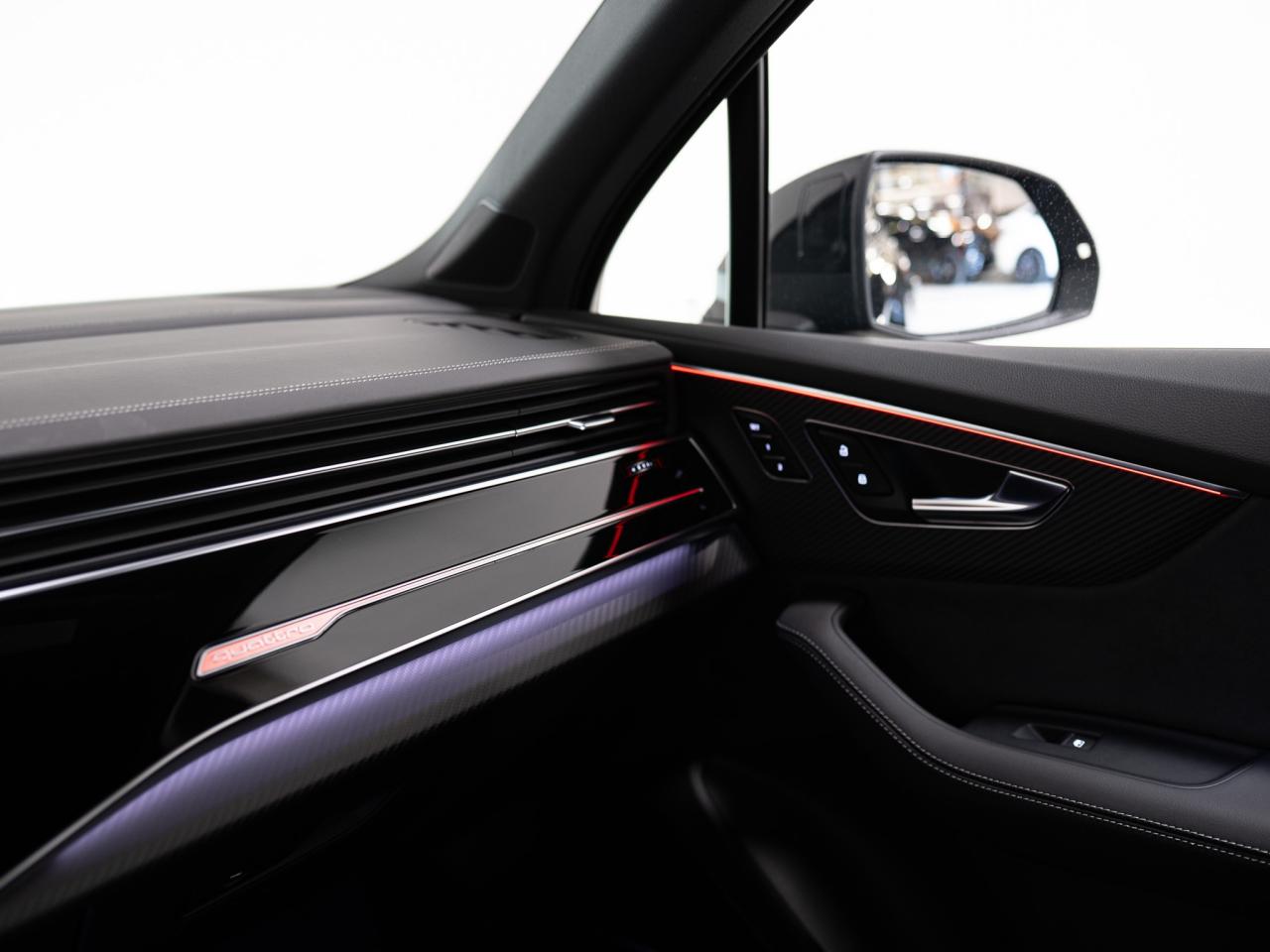 2025 Audi SQ7 BLACK OPTICS | 7 PASS | HUD | PANO | 22 IN Photo
